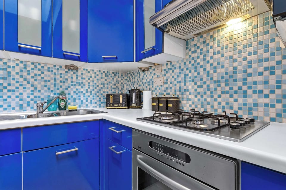 Functional kitchen designed for everyday cooking and comfort.