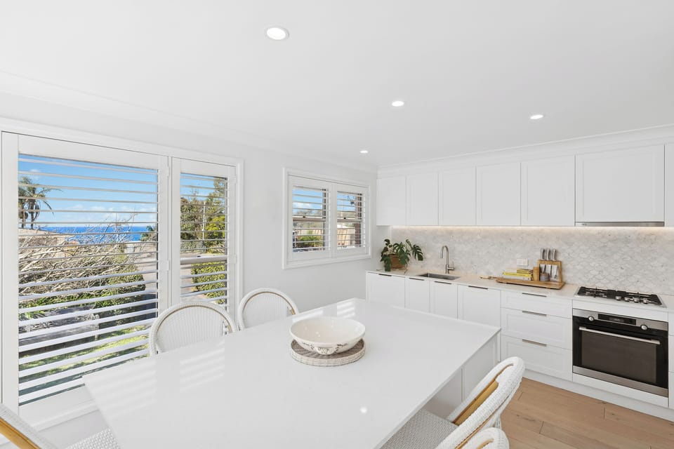 Kitchen 01