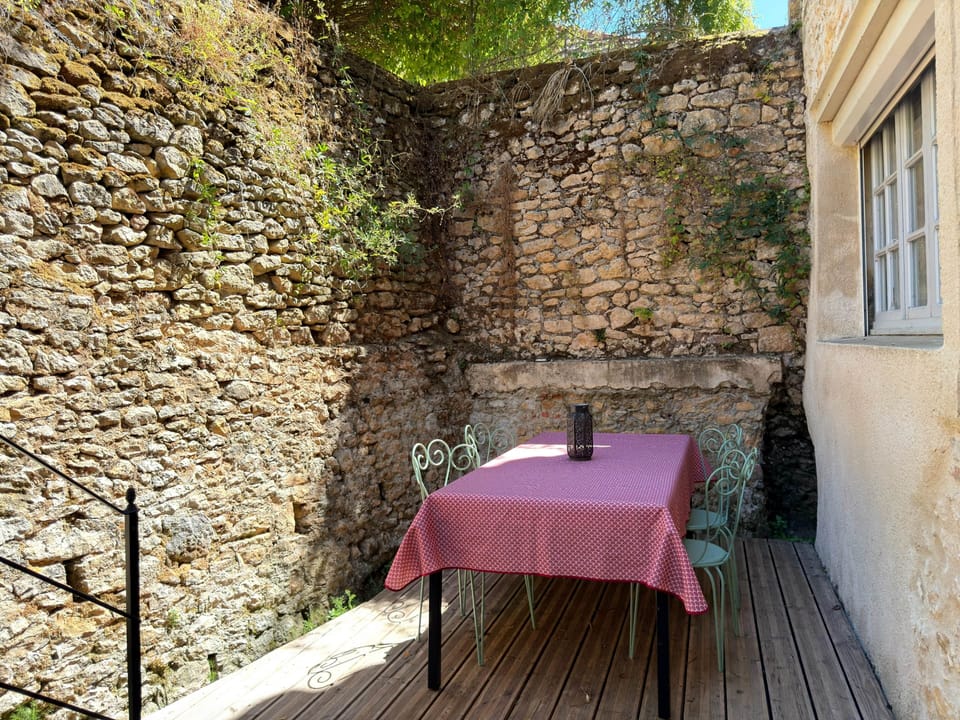 Maison St Bernard 06