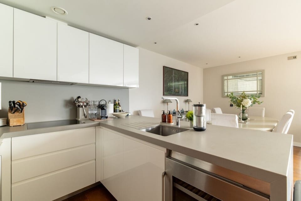 Kitchen area