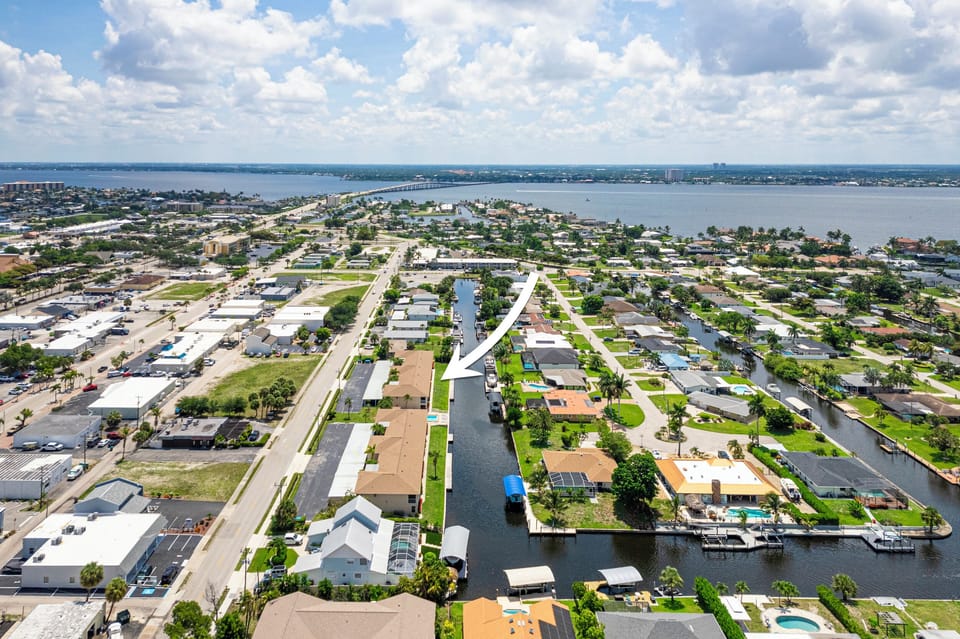 Ariel view of Bimini Basin Waterfront Condo!