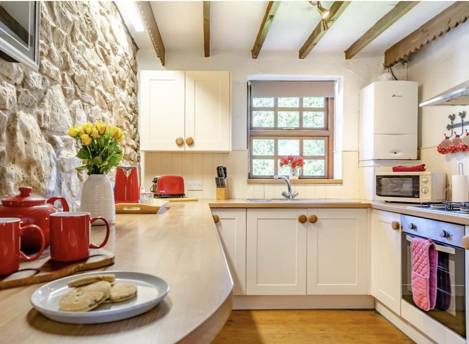 Gallery Kitchen