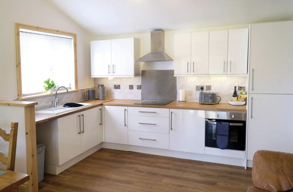 Pendragon open plan kitchen