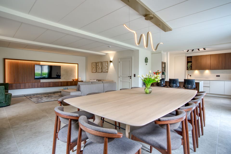 Dining room - living room - kitchen