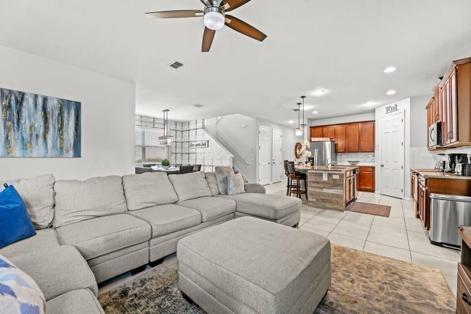 Communal lounge / TV room,Living Room