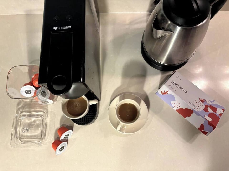 【Coffee Capsules free delivery】Nespresso pods refills available at the Roots Grab shop, free delivery.