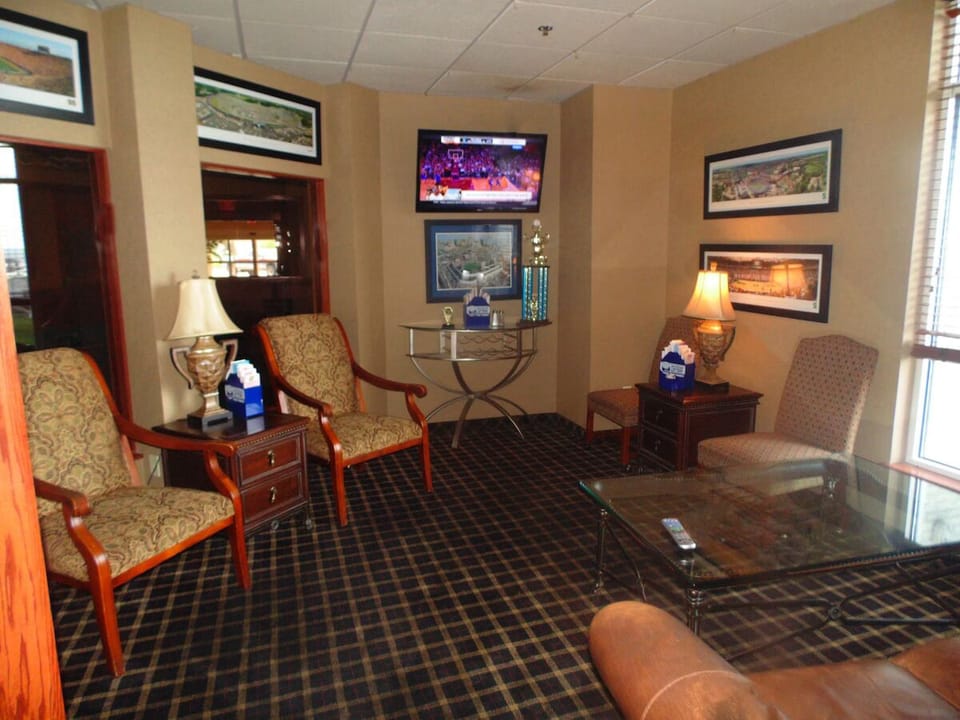 Settle in with quiet conversation in this welcoming sitting nook.