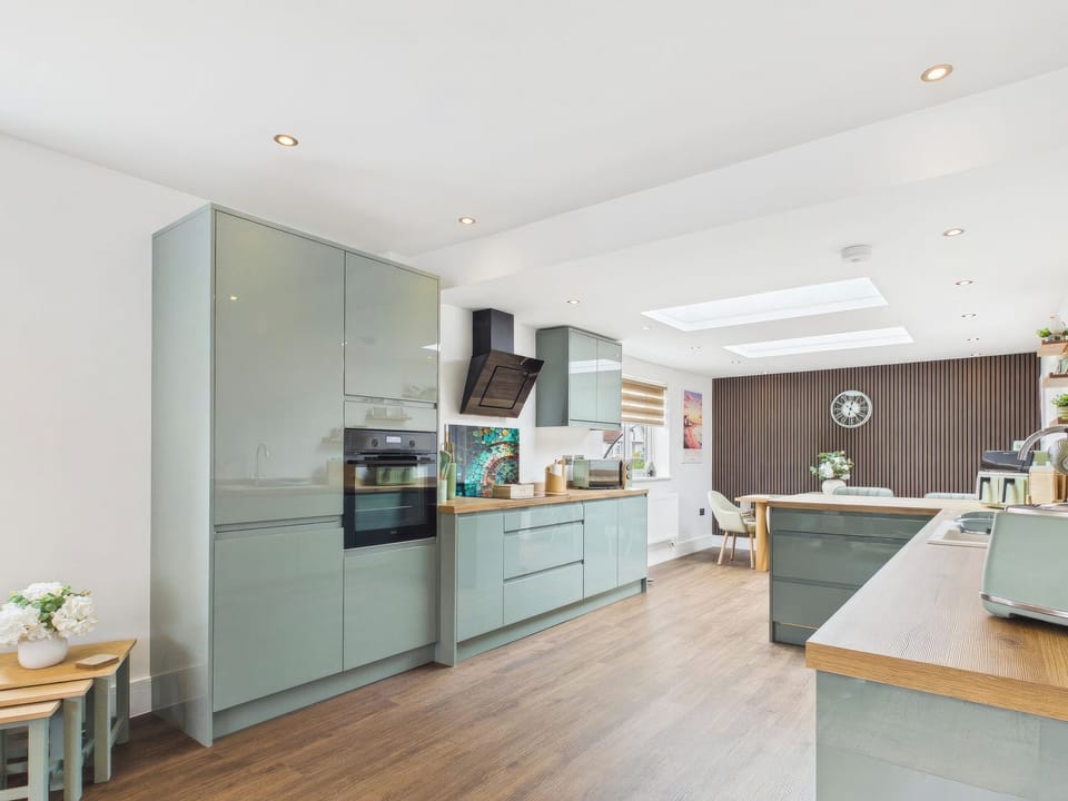 Kitchen area | Woodman Manor, Whitstable