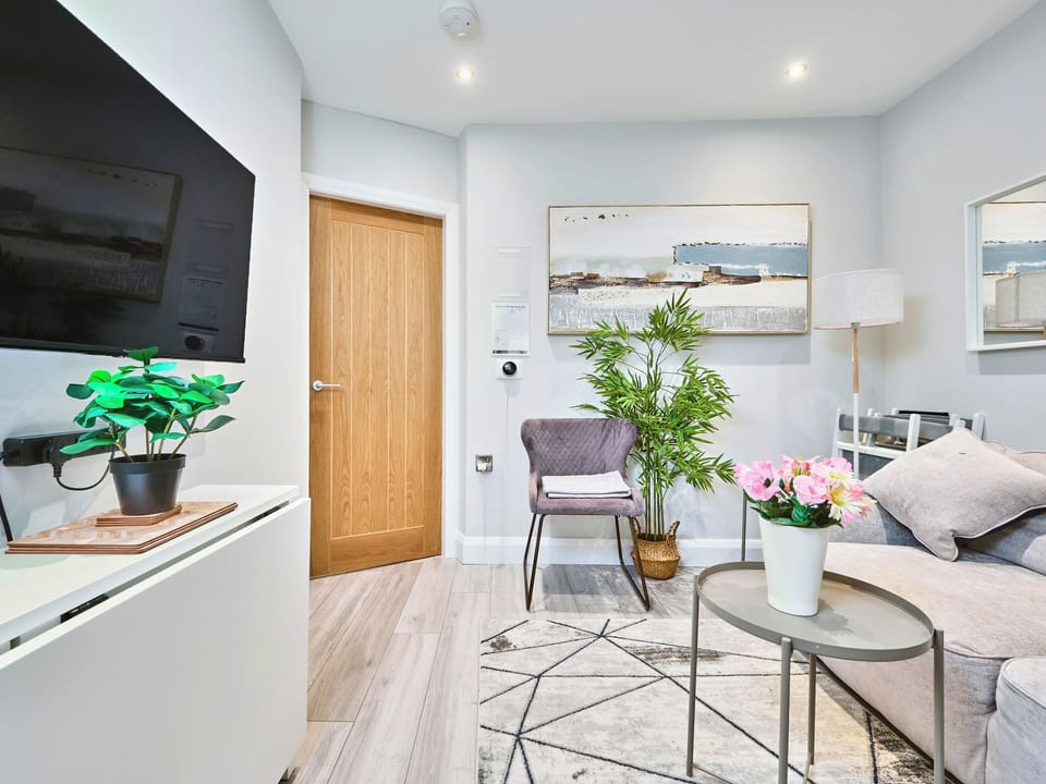 Living room/dining room | No.3 Princess Yellow Apartments - Portrush By The Sea, Portrush