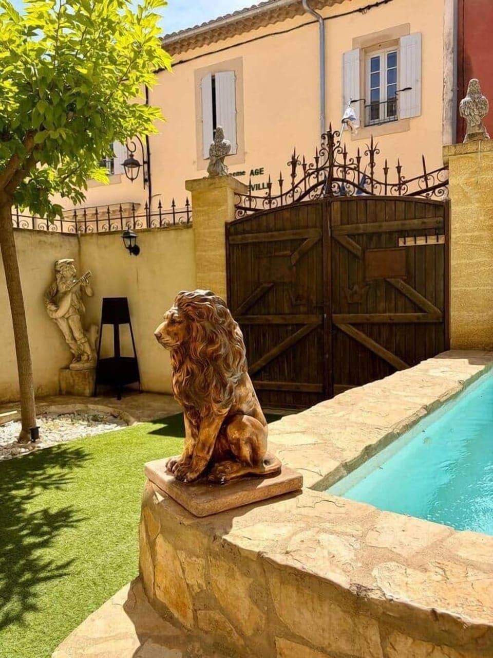 Patio, pool