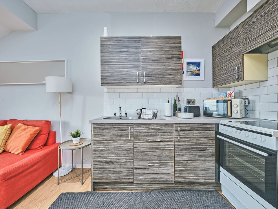 Kitchen | No.6 Golf Terrace Apartments - Portrush By The Sea, Portrush