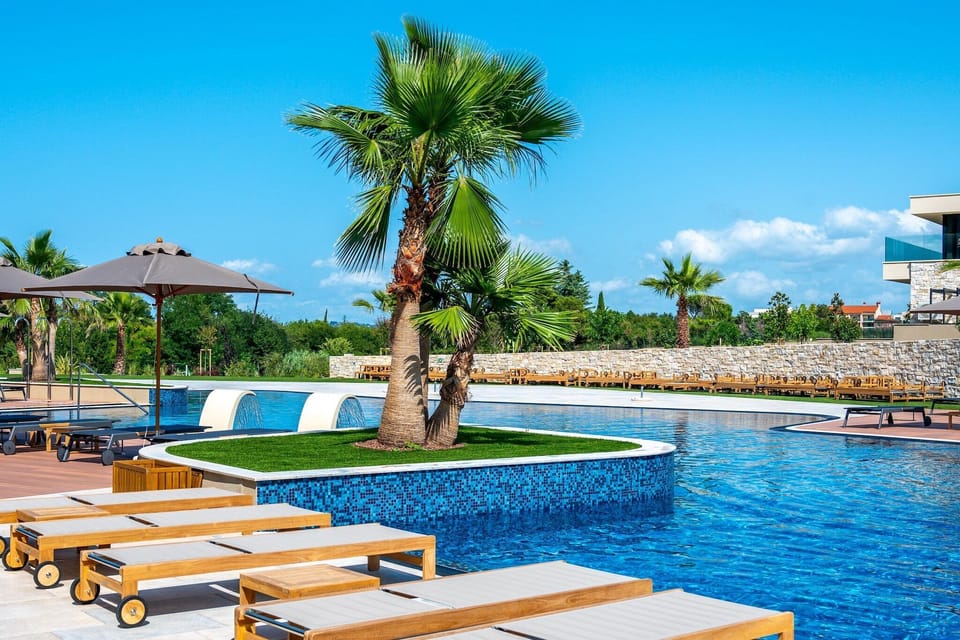 Holiday Home Swimming Pool