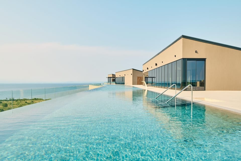 Holiday Home Swimming Pool