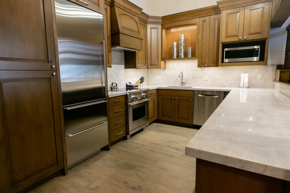 Room, Indoors, Flooring, Oven, Kitchen