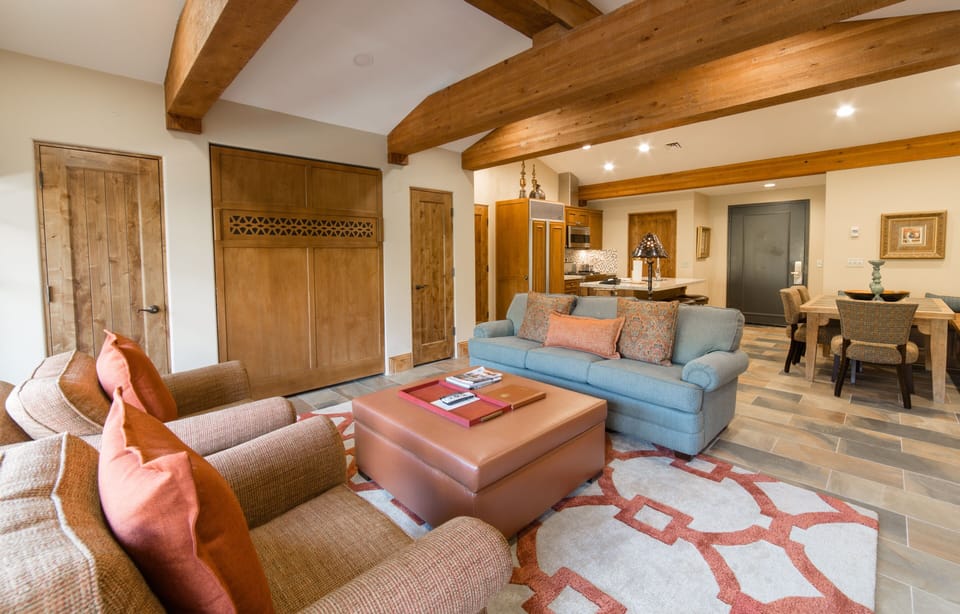 Living Room, Room, Indoors, Couch, Furniture