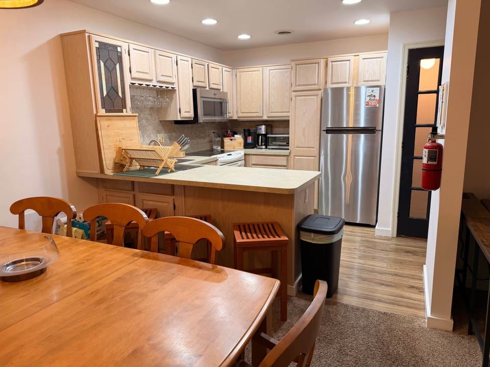 Kitchen/Dining