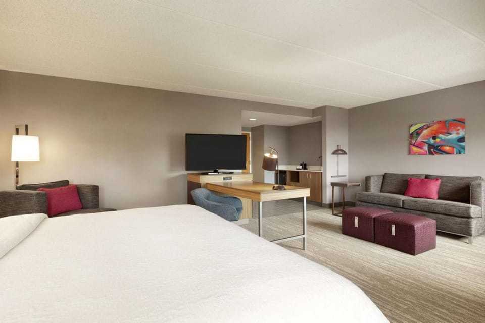 Bedroom. Interior and views may vary based on location and availability.