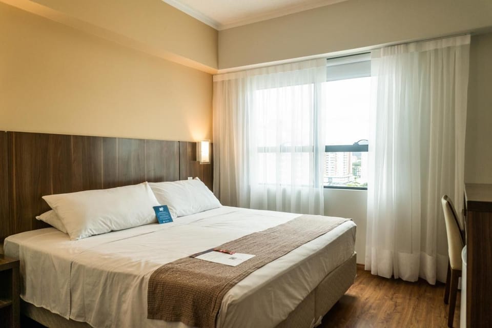 Bedroom. Interior and views may vary based on location and availability.