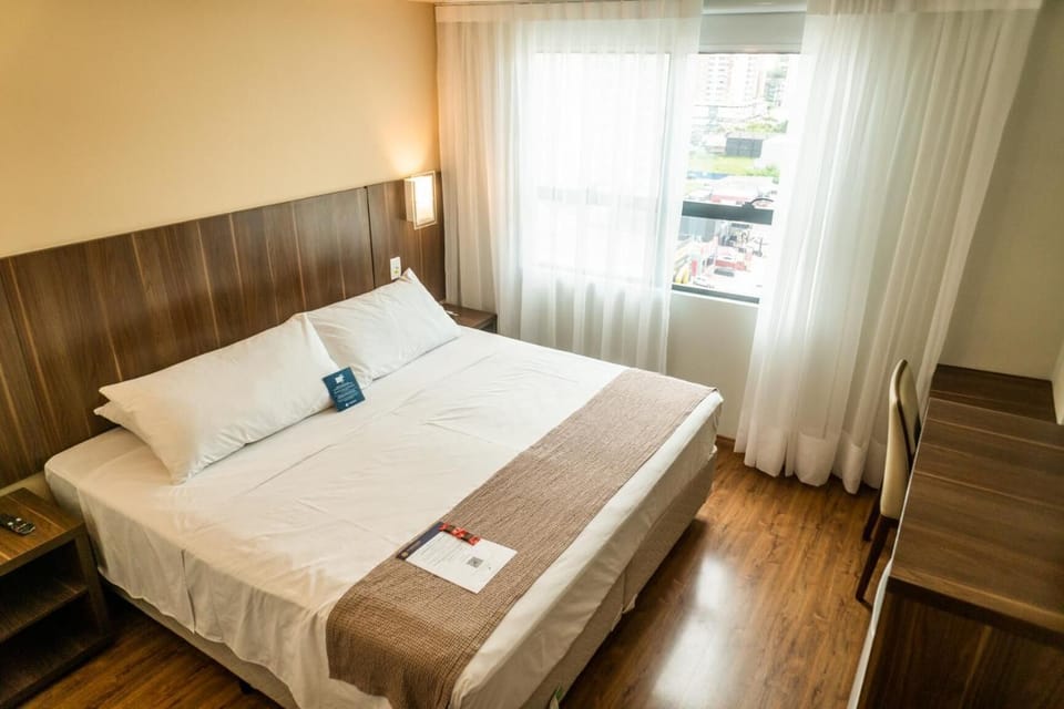 Bedroom. Interior and views may vary based on location and availability.