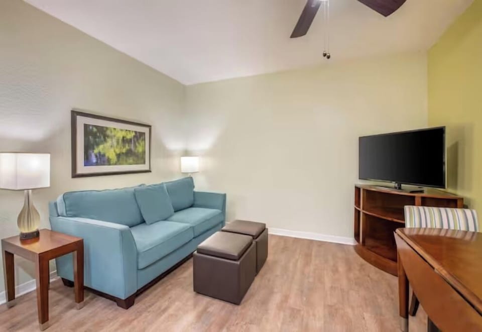 Kick back on the sofa for relaxed TV time.