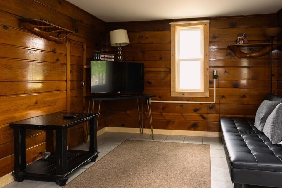 Cabin 19-1