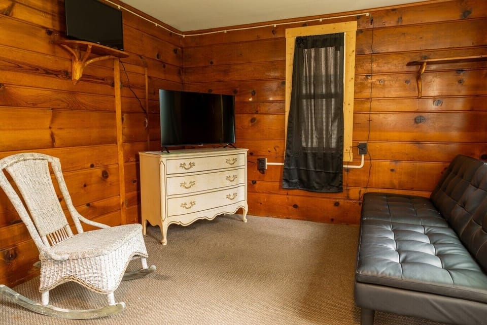 Cabin 15-1