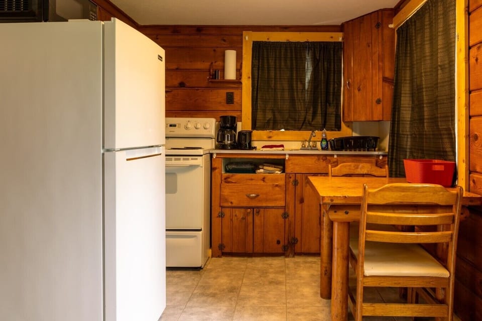 Cabin 16-3
