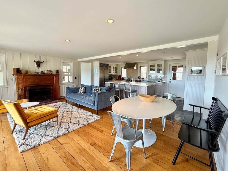 open floor plan