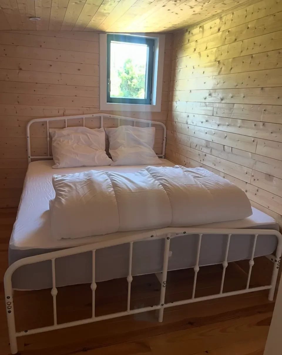 Double bed