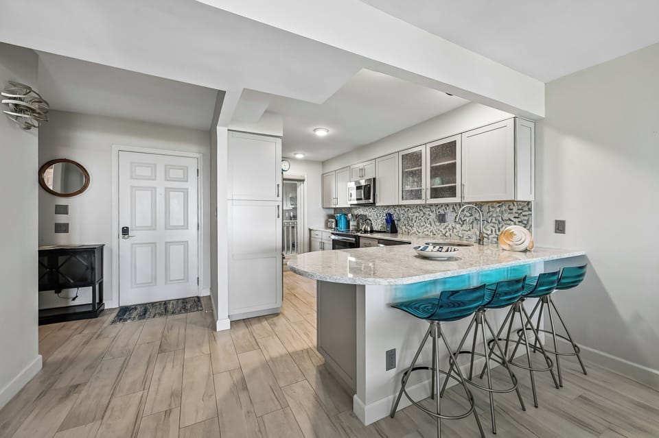 Kitchen with Countertop Seating