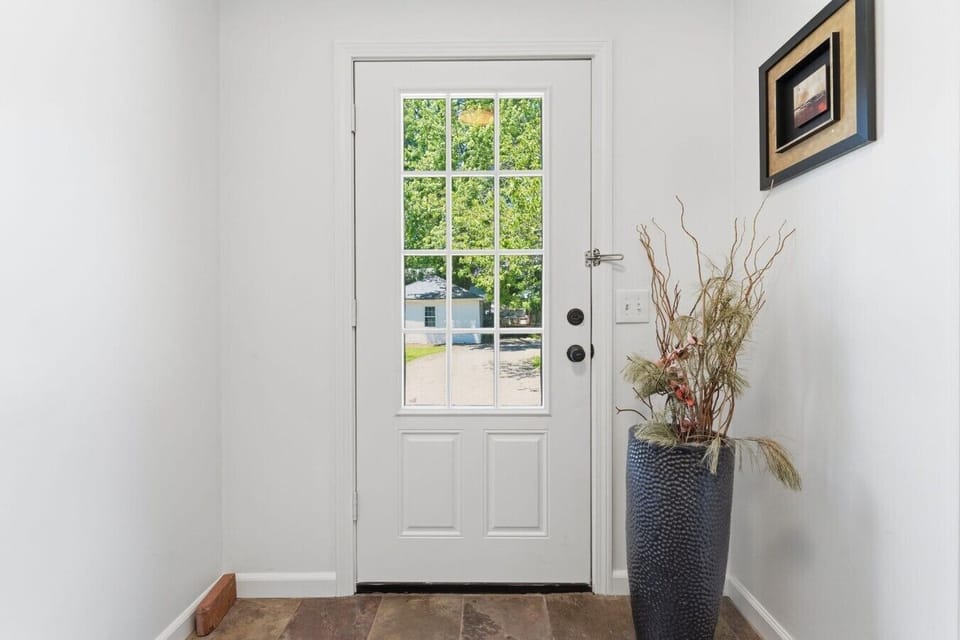 Welcoming front entry