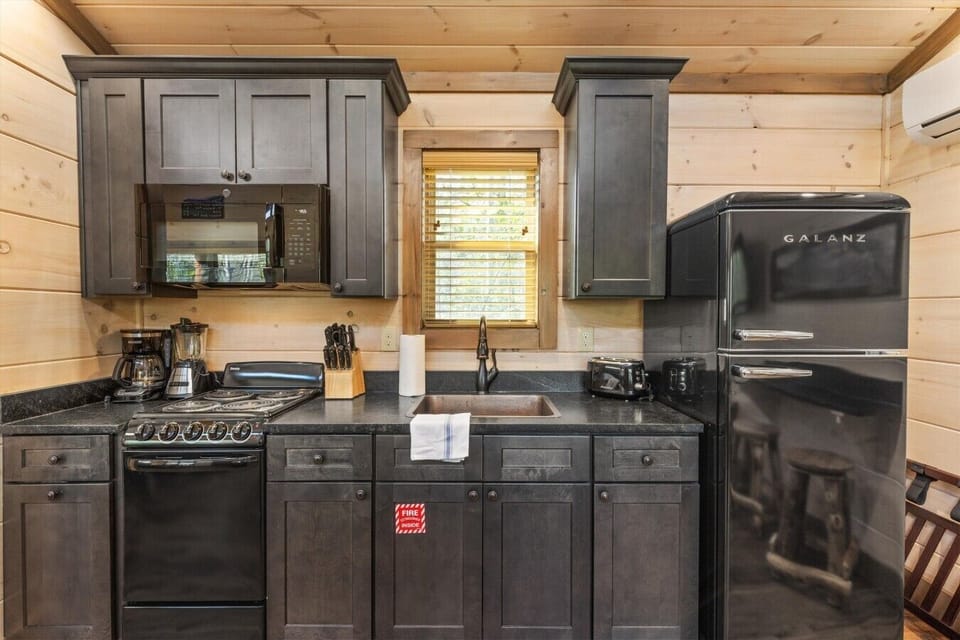 Filly equipped kitchen