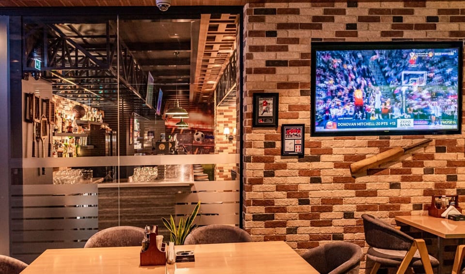 Sports bar