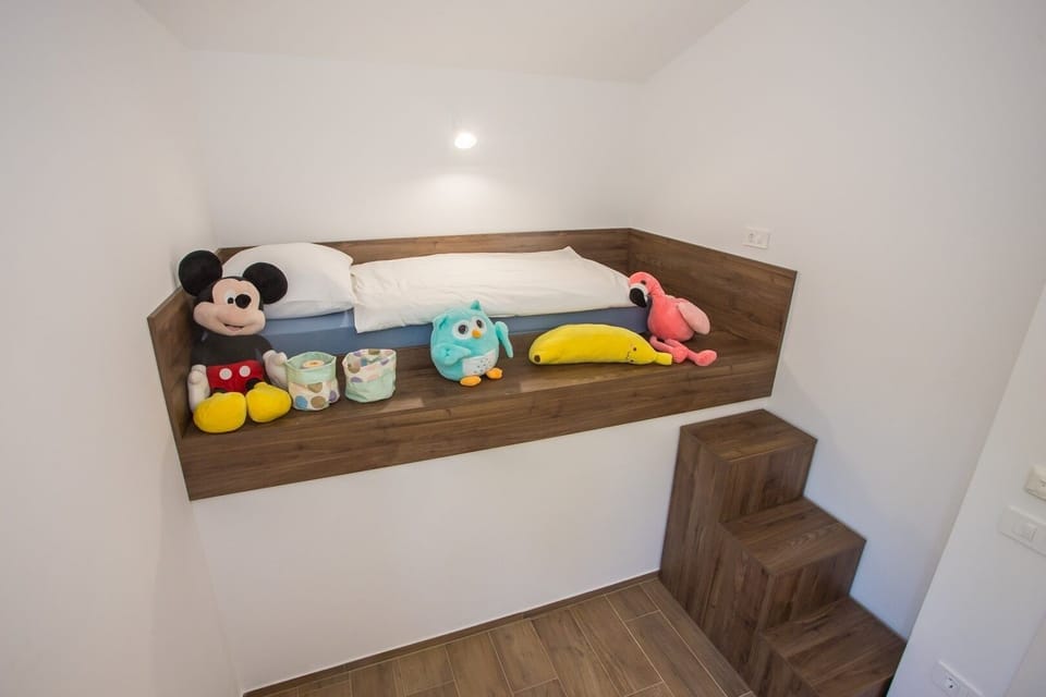Bedroom 5