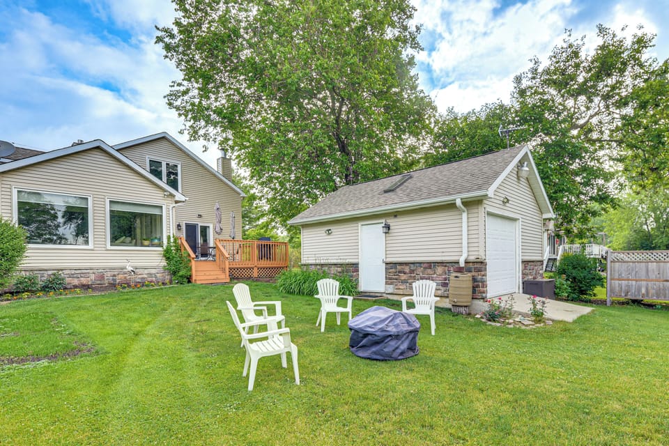 Exterior | 2-Story Home