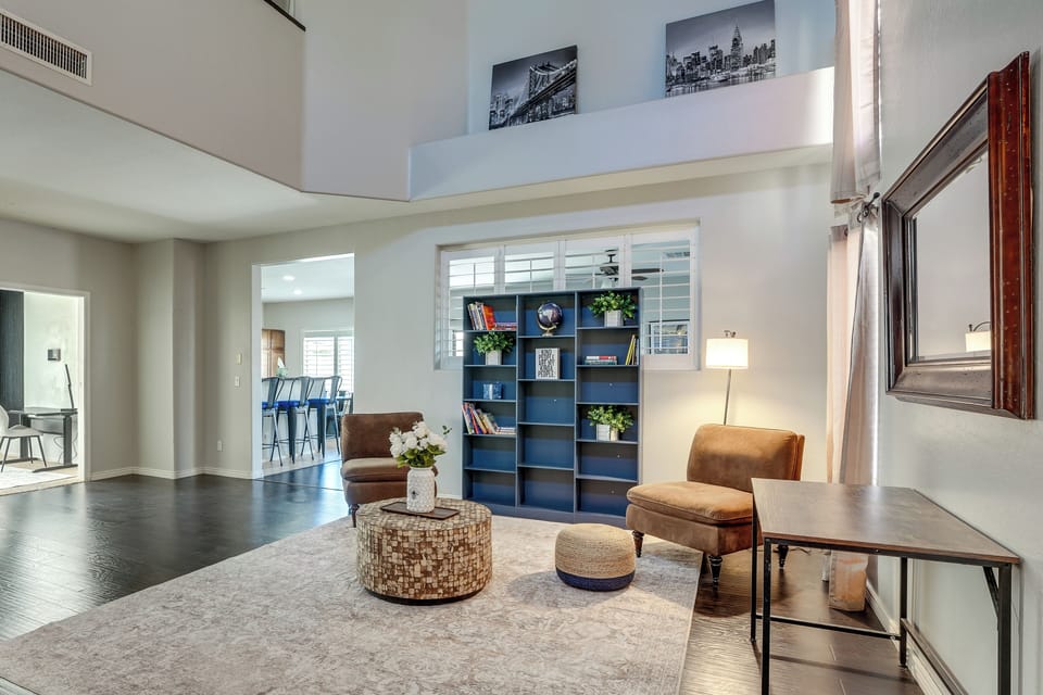 Entry | 1st Floor