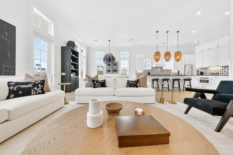 Living Room, 2nd Floor