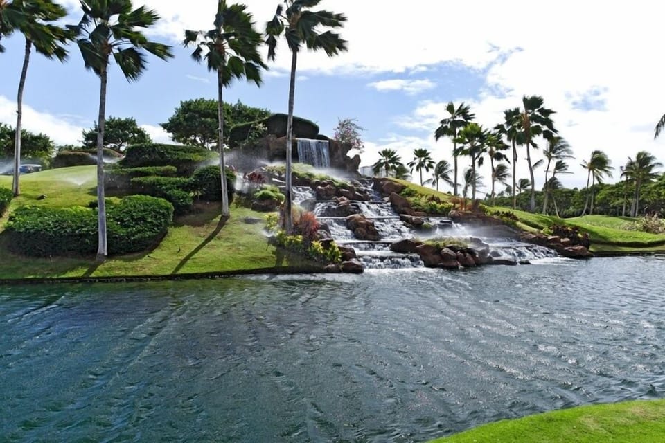 Waterfall at the Ko Olina's 12th tee.