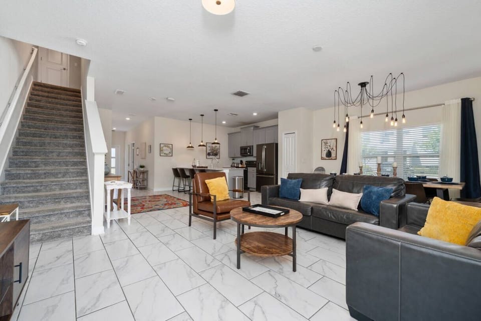 Communal lounge / TV room,Living Room