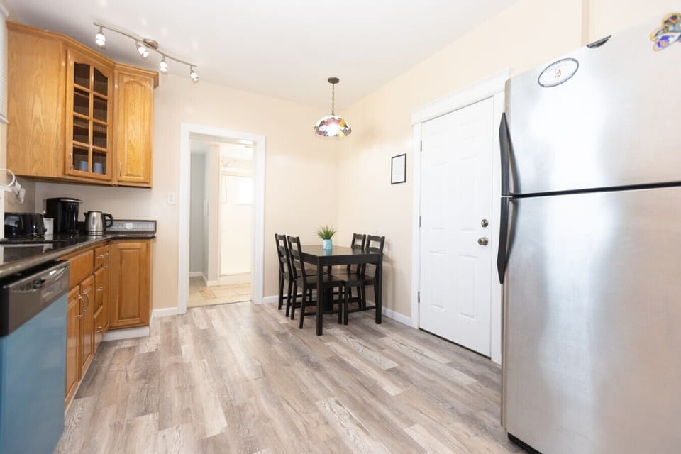 107 E Magnolia Ave WW 156