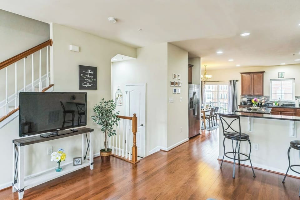 Spacious open layout