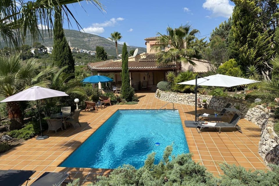 Holiday Home Swimming Pool