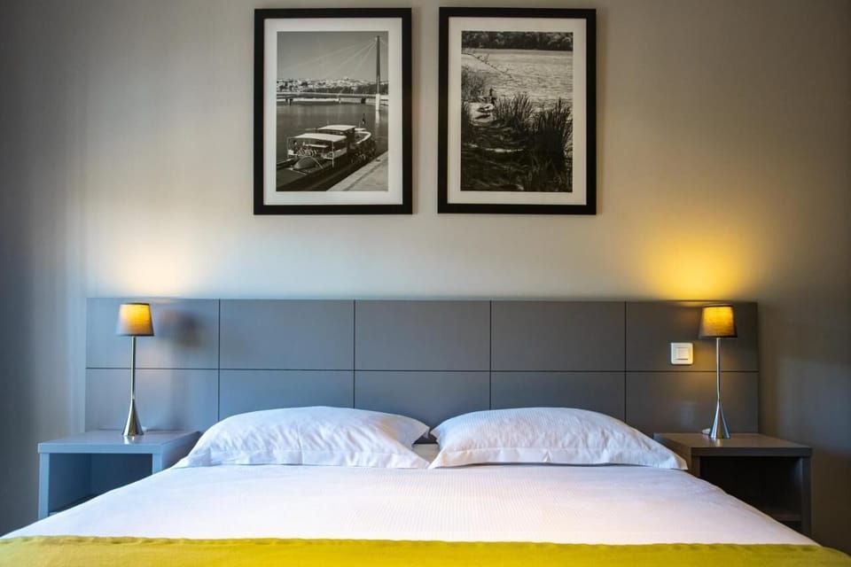Bedroom. Interior and views may vary based on location and availability.