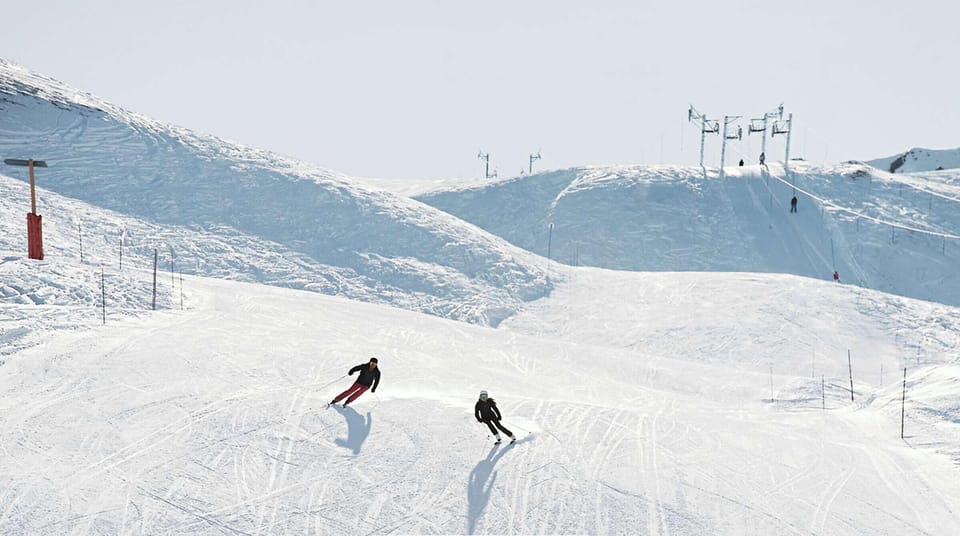 Snow and ski sports