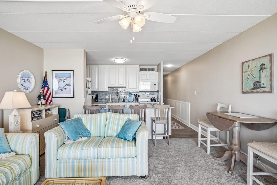 Group,Living Room,