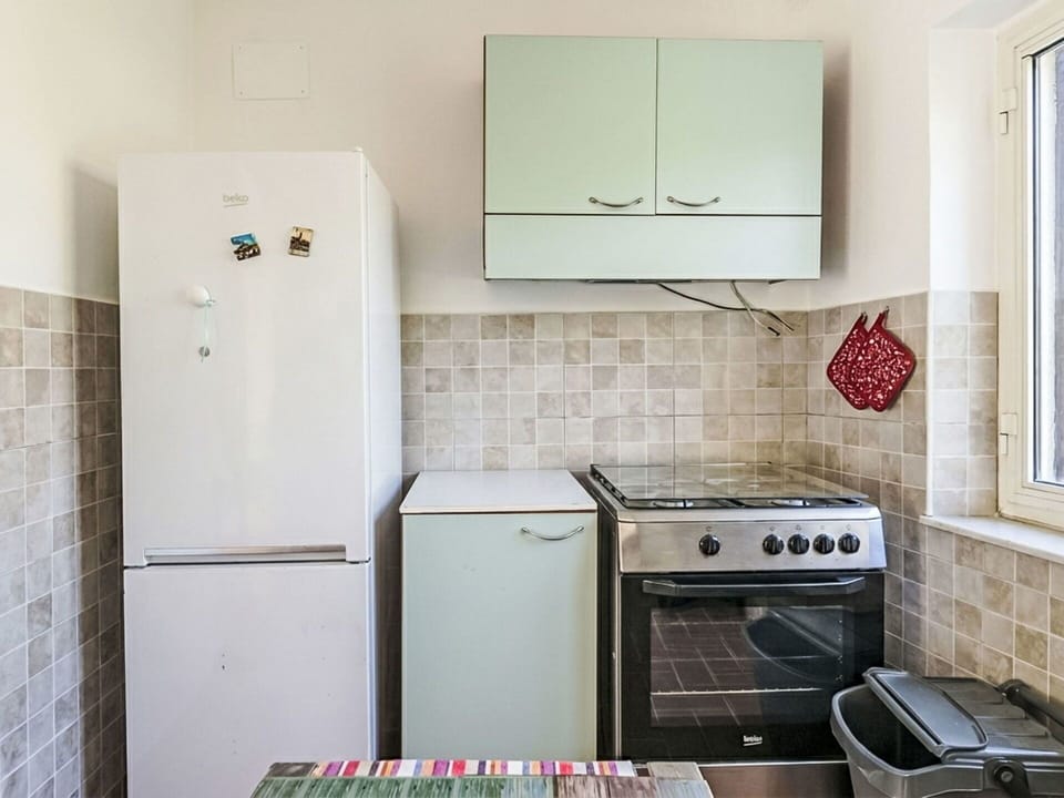 Interior Design, Apartment, Balcony, Hardwood, Wood Stain, Wood Flooring, Handrail, Daylighting, Hotel, Penthouse Apartment