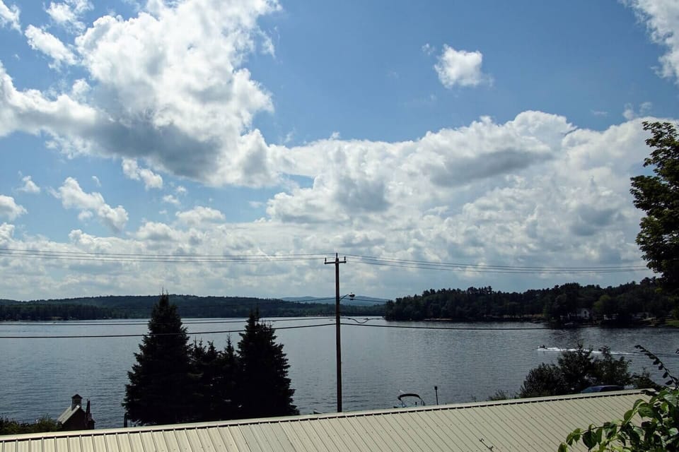 We can get enough pics to really give you the full effect of the views so you'll just need to come see them for yourself!