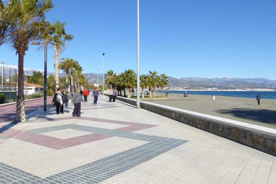 Immediate Surroundings [summer] (<1 km)