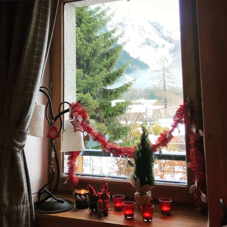 Cozy atmosphere with stunning views of the mountains
