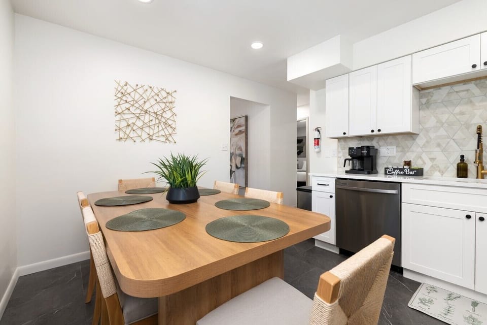 6495 balsam dr-17
